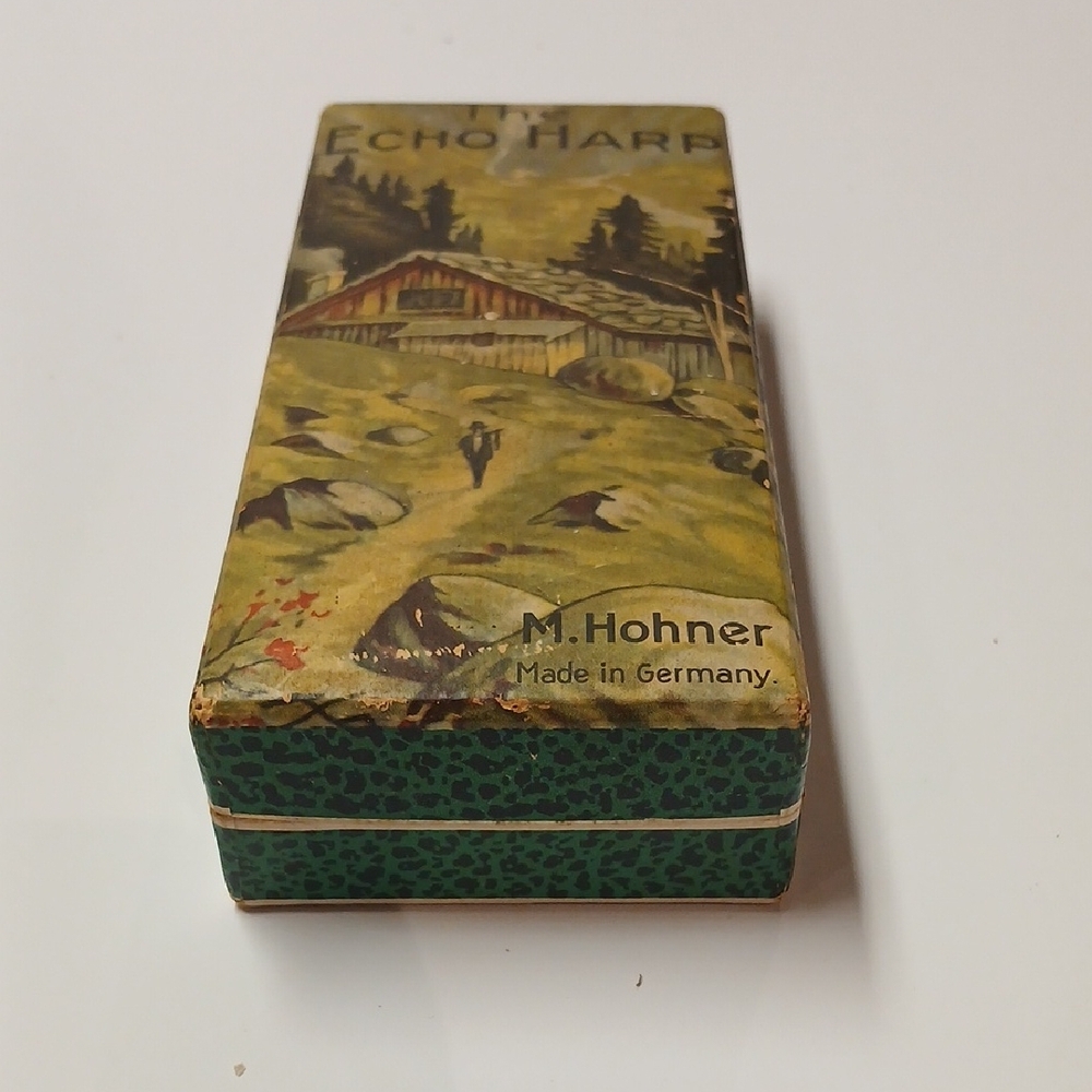 The Echo M. Hohner Harmonika in Silver with Box - Picture 3 of 8